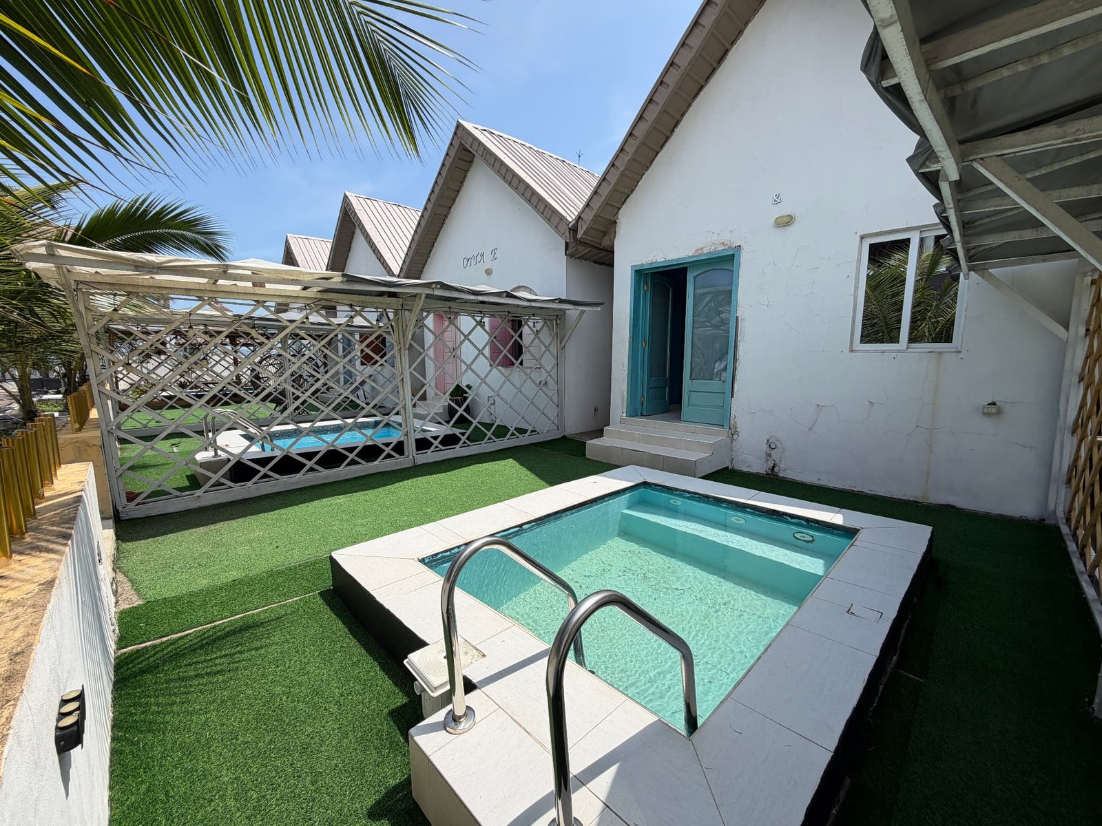 The cottage and its private plunge pool - Blue Bubbly at Timeless Haven & Cottage, photo 1 of 4